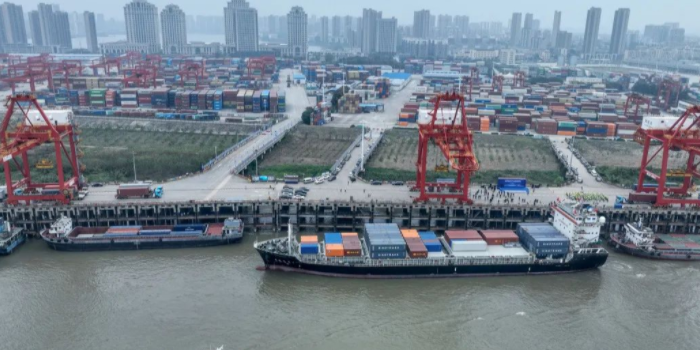 大运河宿迁段运量增添8%，江阴港海铁联运破6万标箱